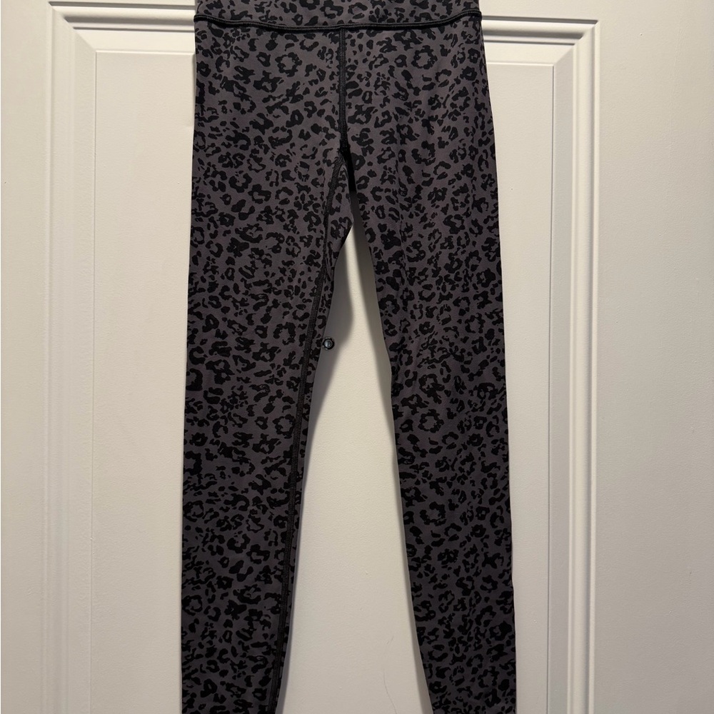 Athleta Leopard Print Elation Ultra High Rise Tight- XS